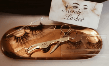 Mondy Lashes, USA